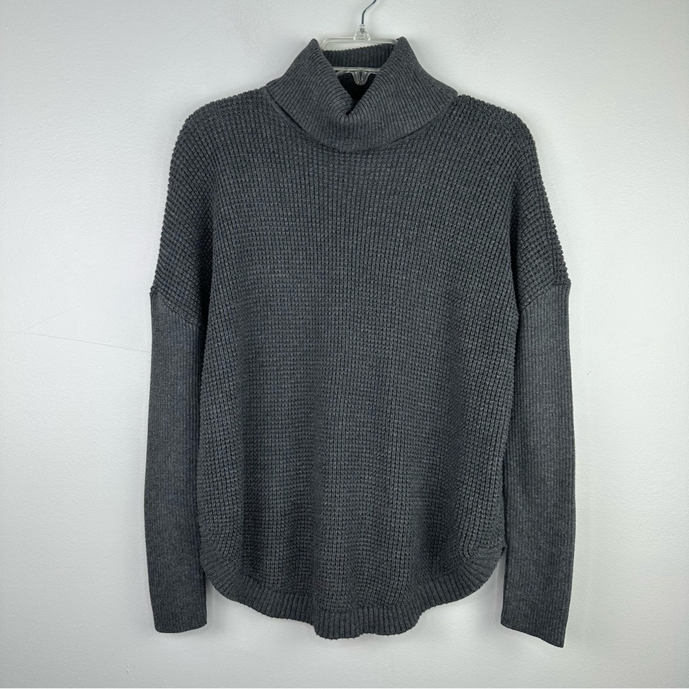 Michael Michael Kors Waffle Knit Turtleneck Pullover Sweater Size Medium Gray